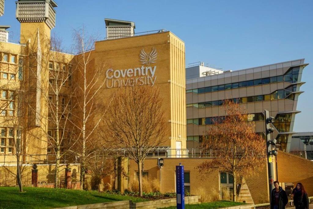 Homely 3 Bed Town House In Coventry City Centre 外观 照片